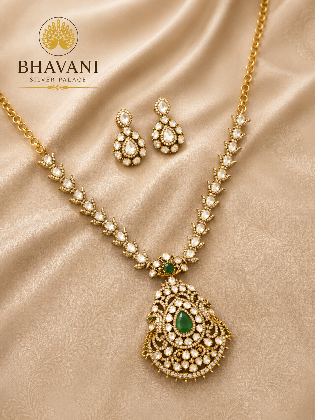 Anjali™ Pearl Emerald Necklace