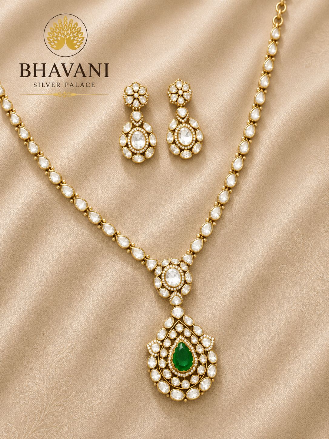 Advika™ Round Crystal Set
